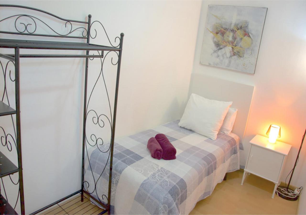 Apartment Carrer D'Olesa Barcelona Zewnętrze zdjęcie