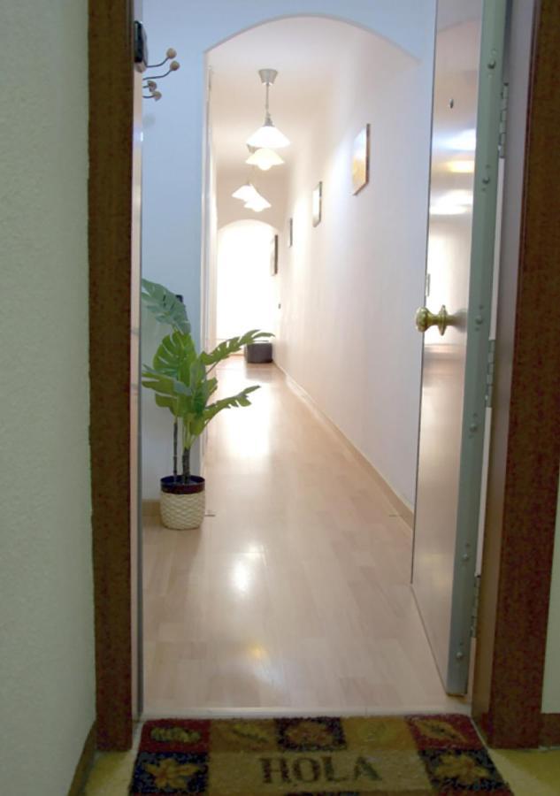 Apartment Carrer D'Olesa Barcelona Zewnętrze zdjęcie