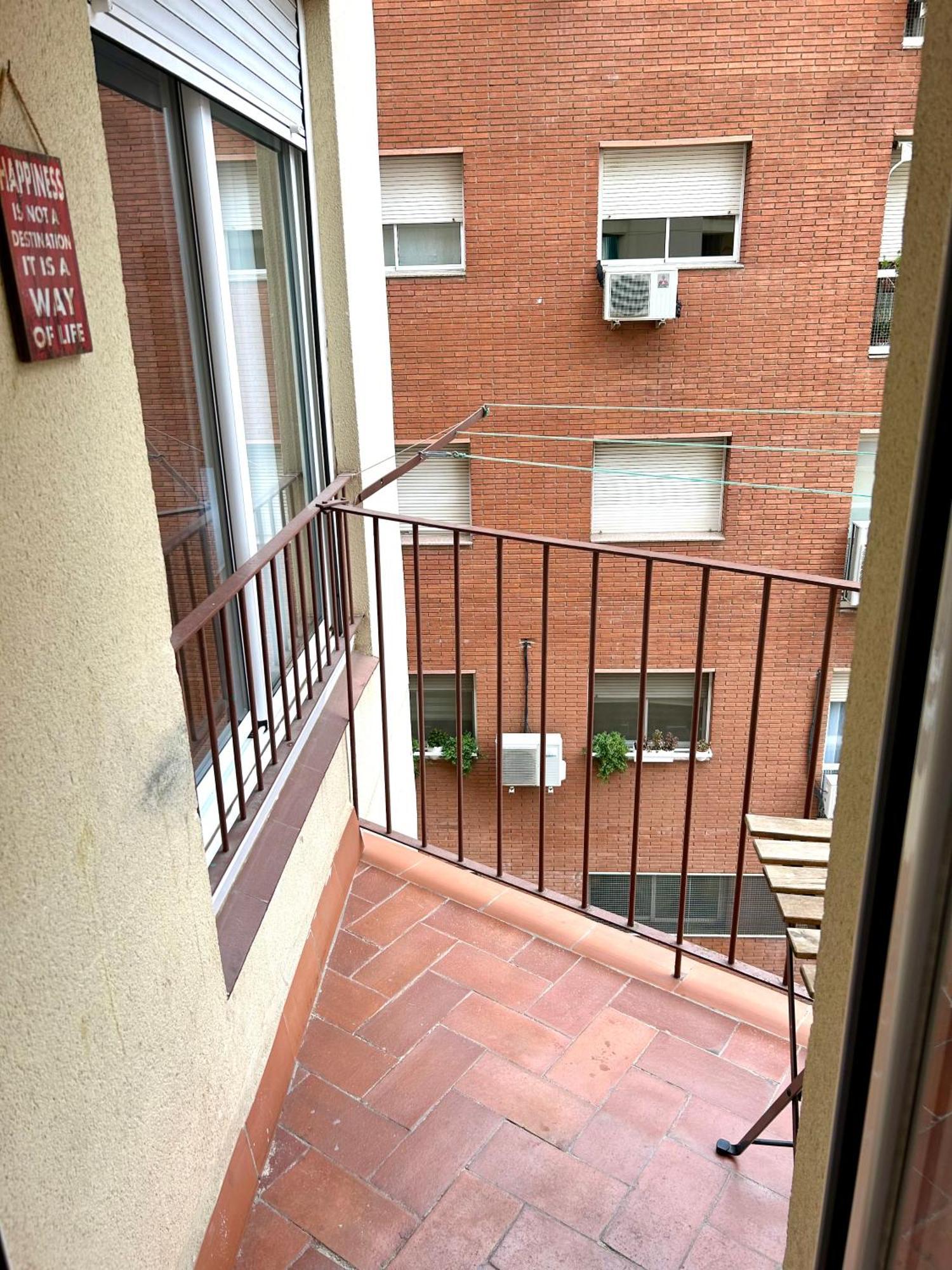 Apartment Carrer D'Olesa Barcelona Zewnętrze zdjęcie